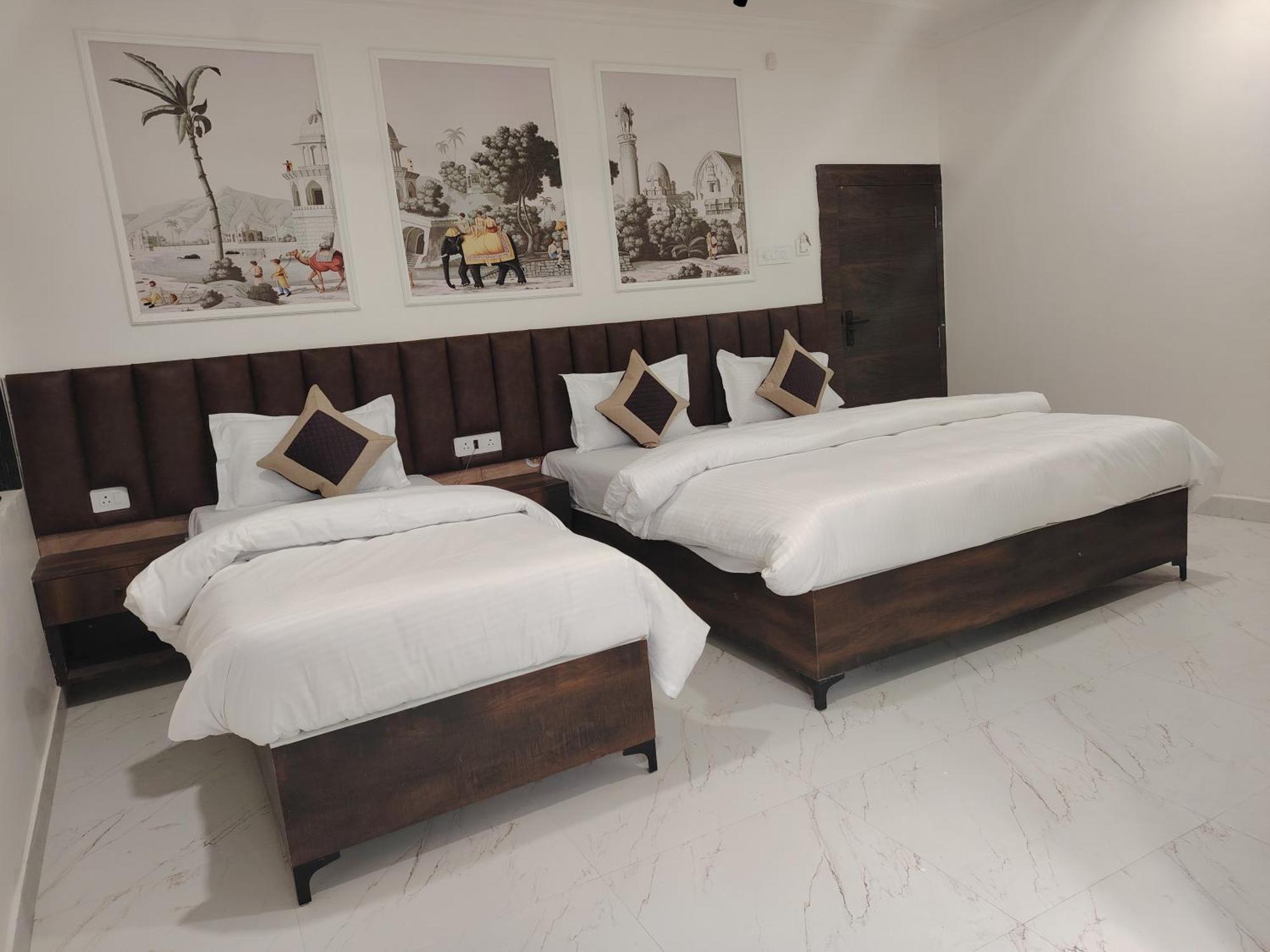 Hotel Mrk Варанаси Экстерьер фото
