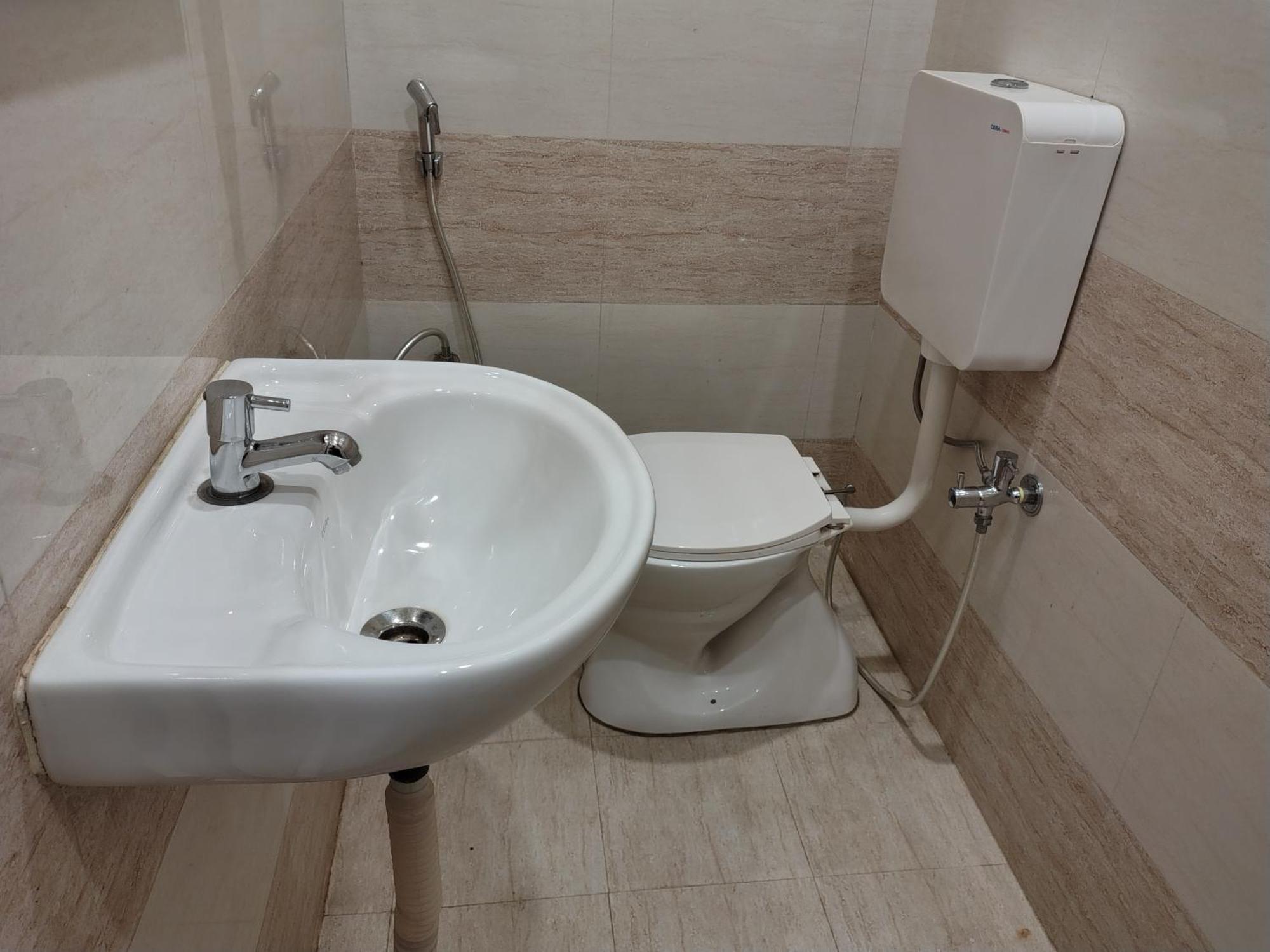 Hotel Mrk Варанаси Экстерьер фото